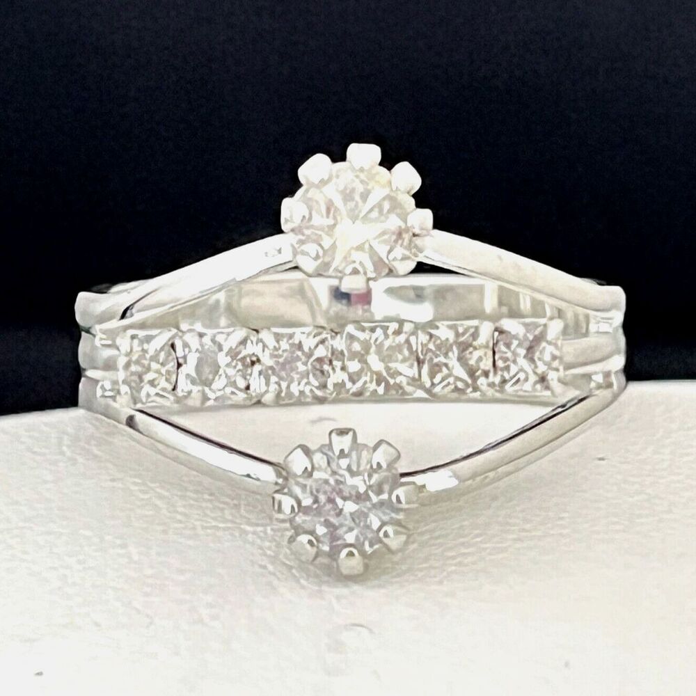 Vintage 1960s Mid Century Modern Cocktail Ring Clear Rhinestone - 4I